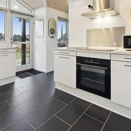 Tiane - 800m From The Sea By Interhome * Fanø