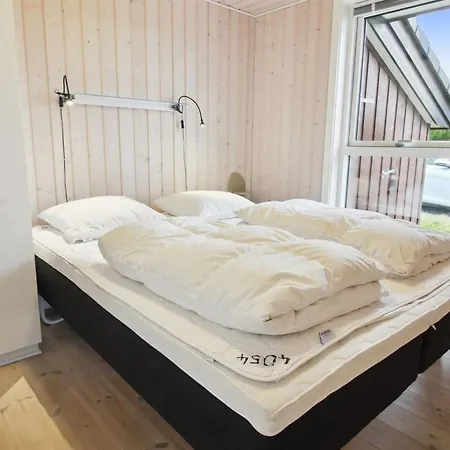 Ferienhaus Tiane - 800m From The Sea By Interhome